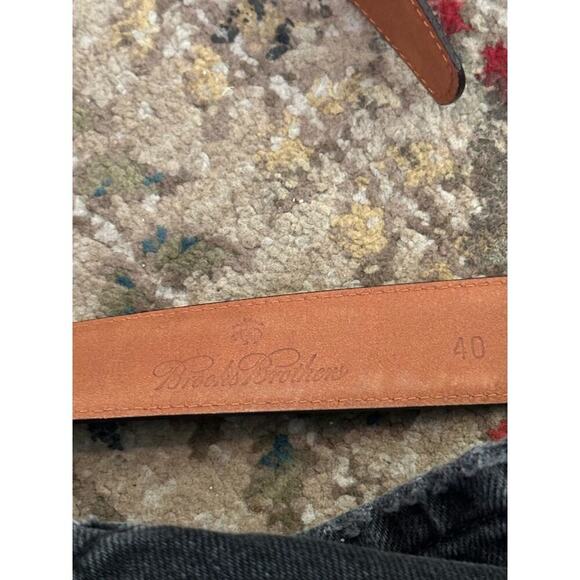 Brooks Brothers Brown Leather Buckle Closure Belt Size 40 - Picture 5 of 5